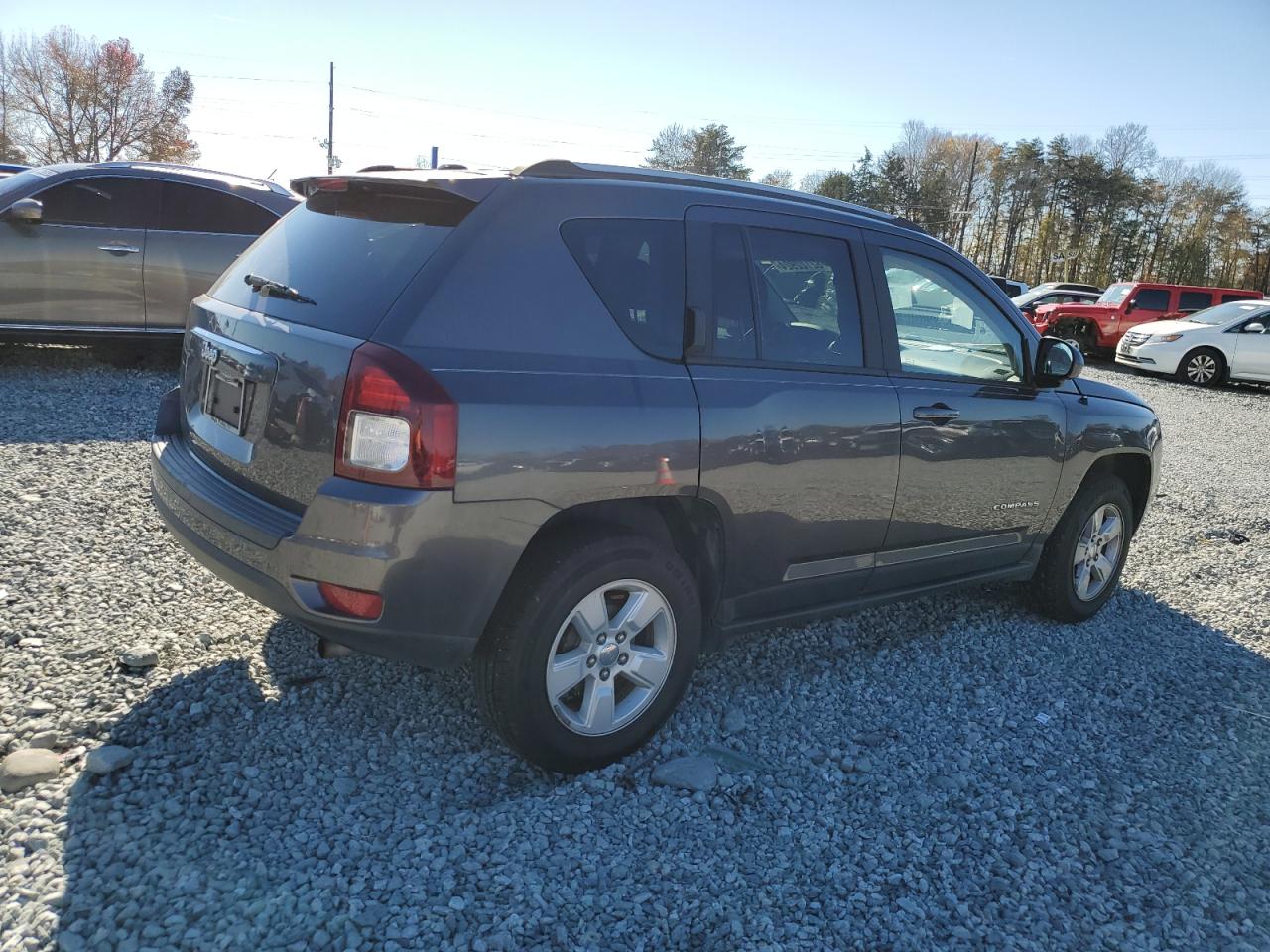 2017 Jeep Compass - Image 3