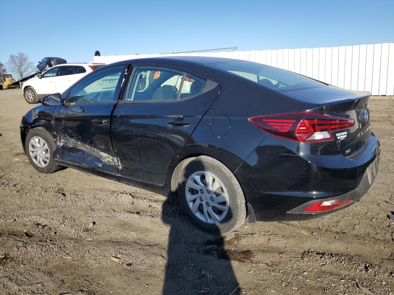 2020 Hyundai Elantra - Image 2