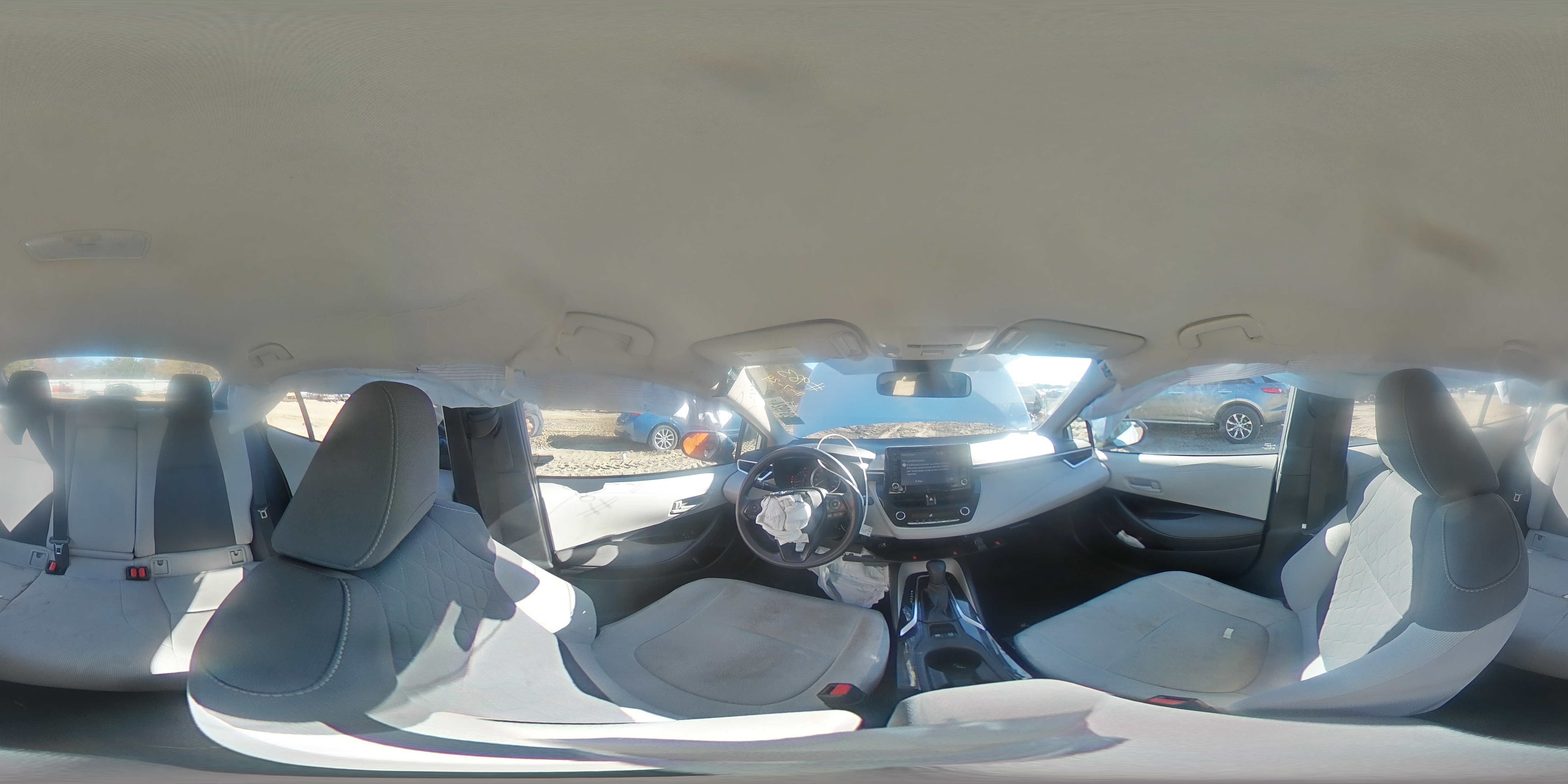 2022 Toyota Corolla - Image 13
