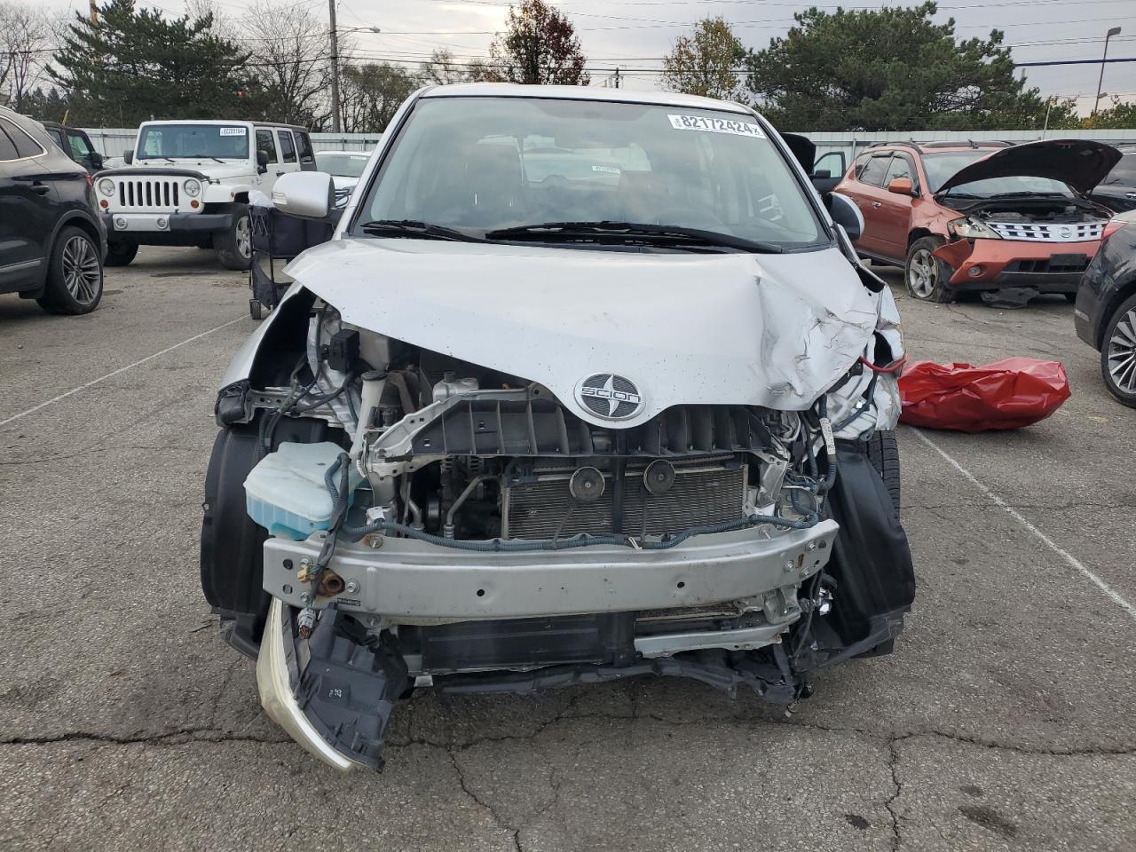 2010 Scion xD - Image 5
