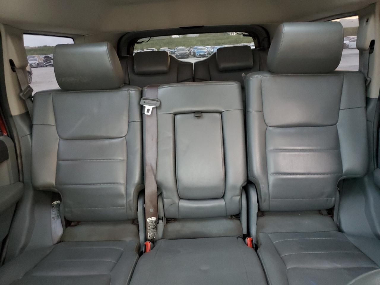 2007 Jeep Commander - Image 10