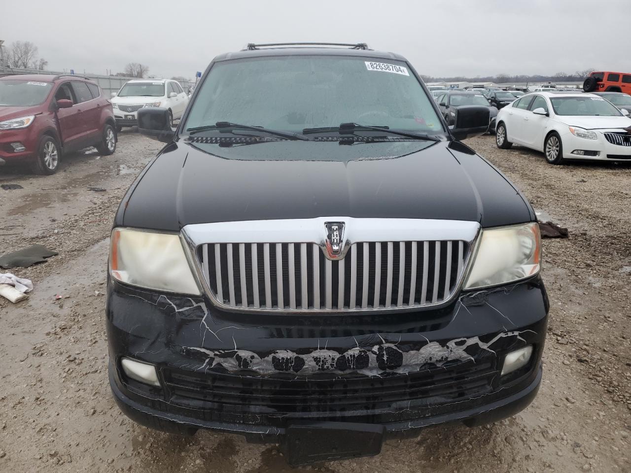 2005 Lincoln Navigator - Image 5