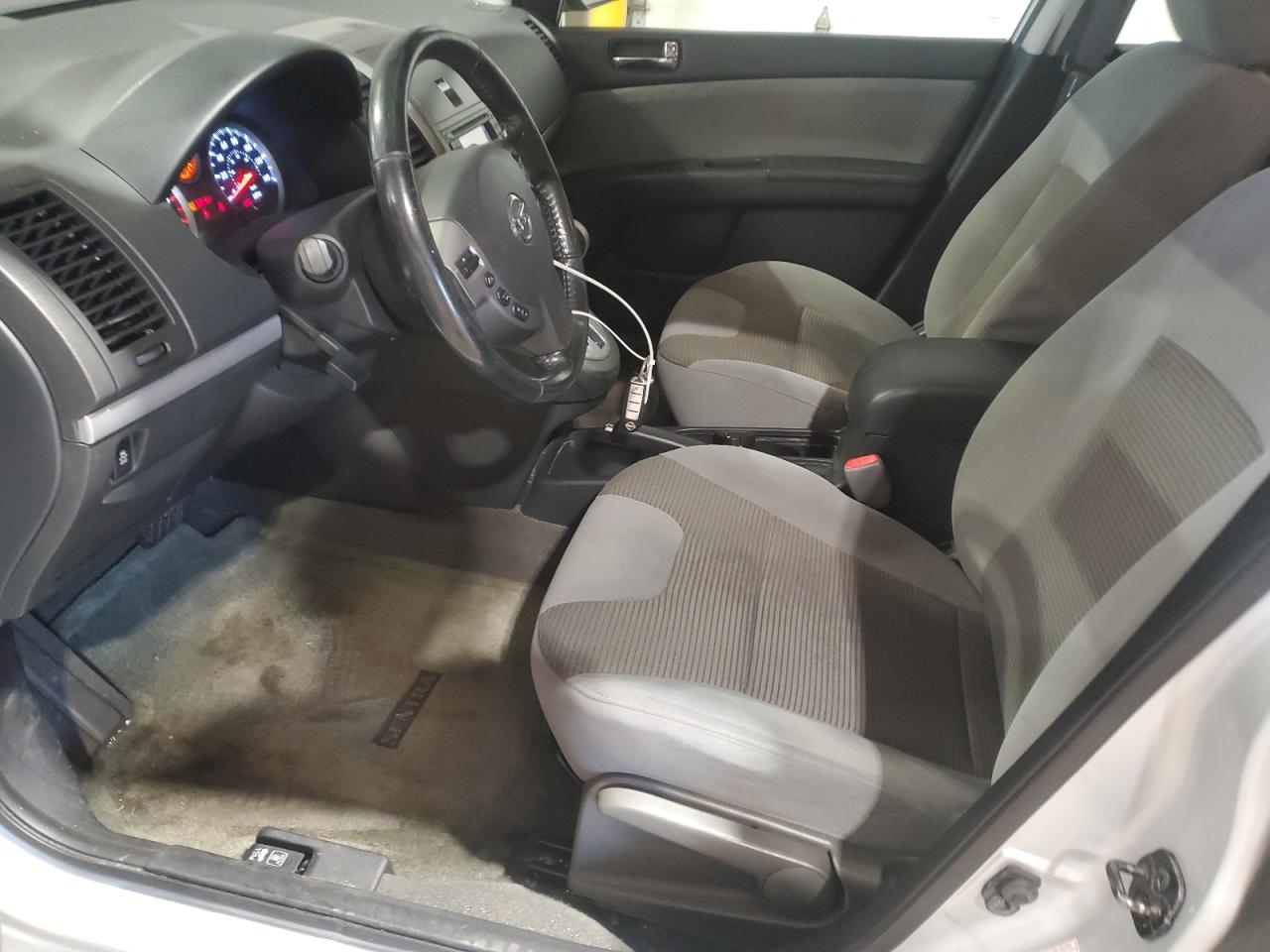 2012 Nissan Sentra - Image 7