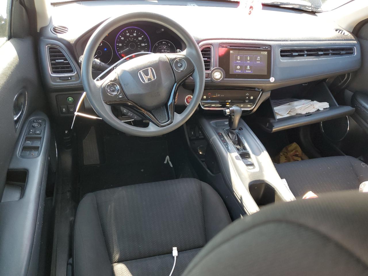 2017 Honda HR-V - Image 8