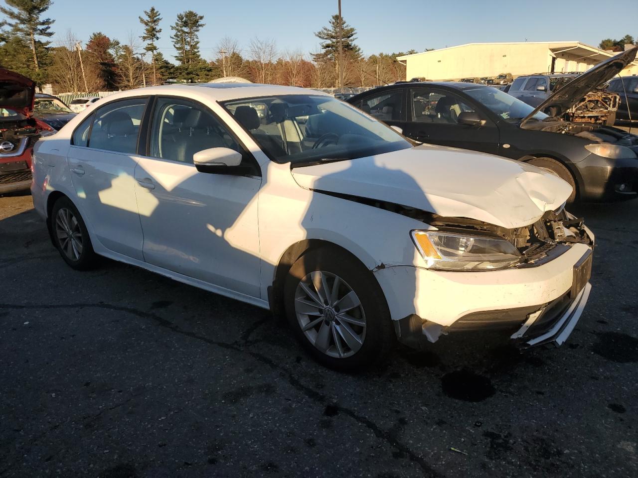 2016 Volkswagen Jetta - Image 4