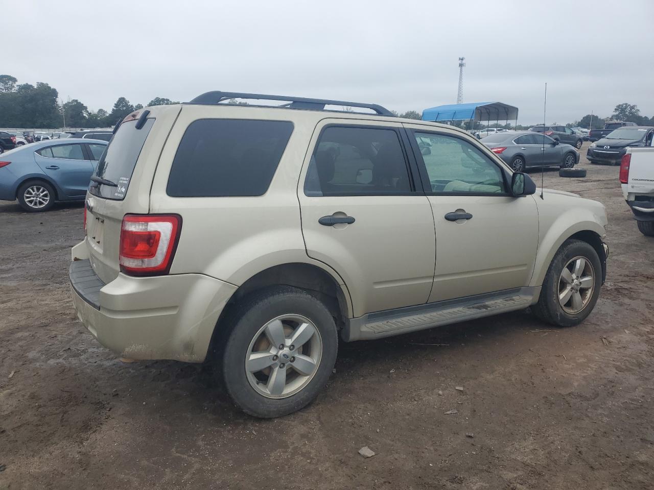 2012 Ford Escape - Image 3