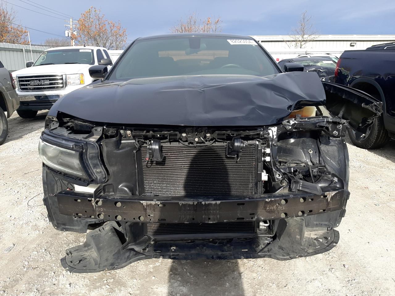 VIN 2C3CDXBG5KH622035 2019 DODGE CHARGER no.5