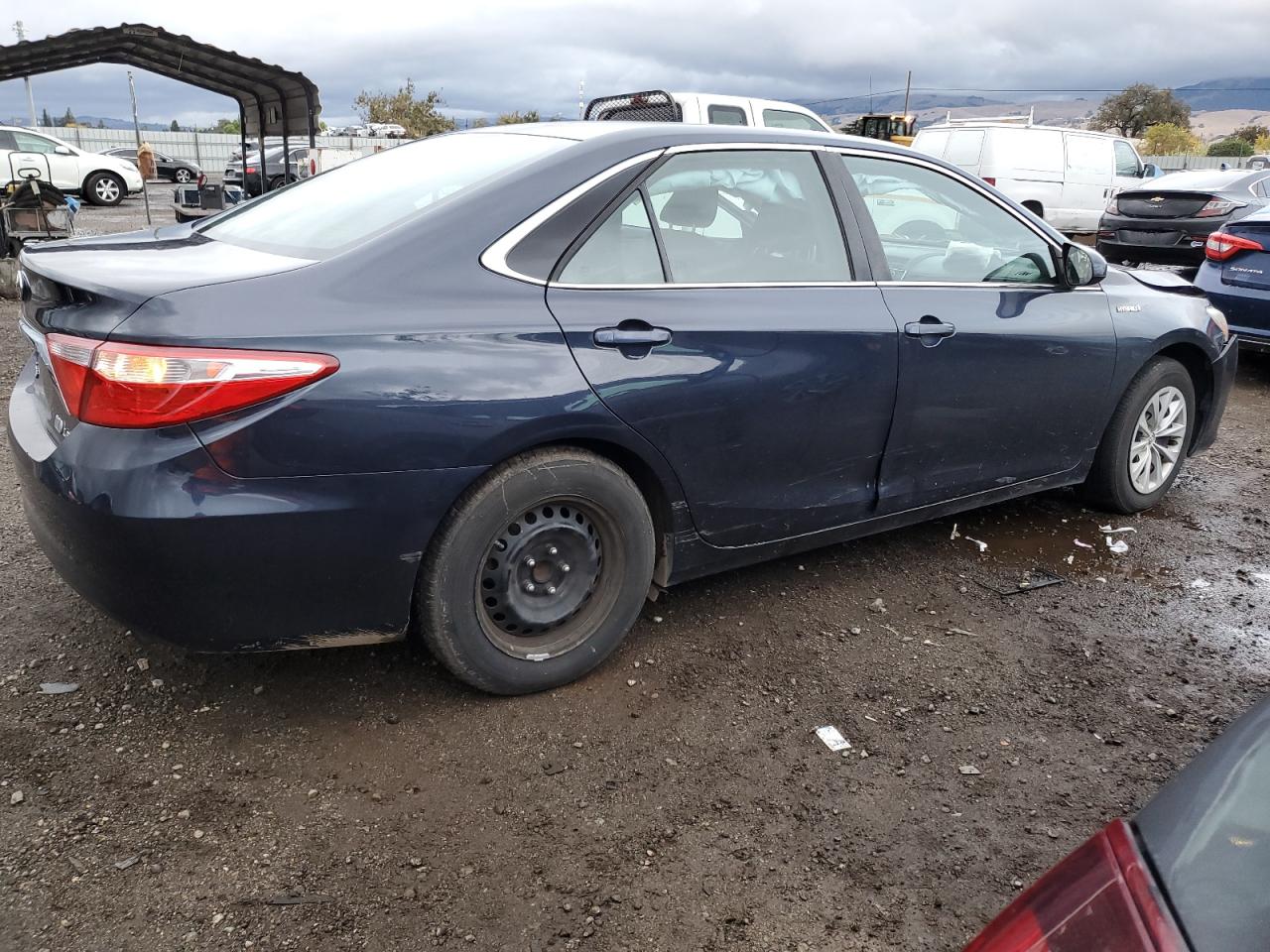 2015 Toyota Camry - Image 3