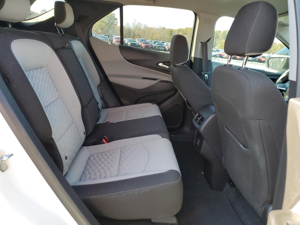 2019 Chevrolet Equinox - Image 11