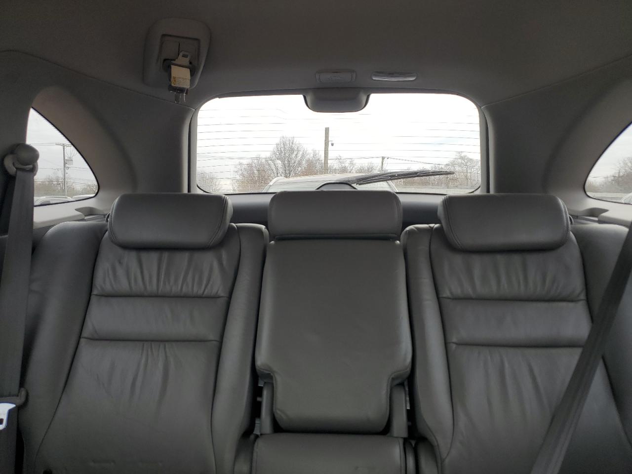 2007 Honda CR-V - Image 10