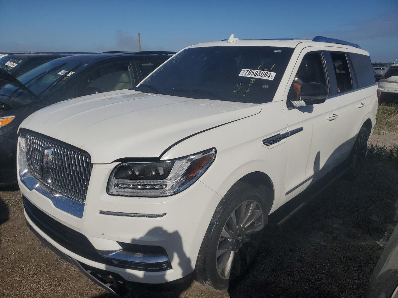 2021 Lincoln Navigator - Image 1
