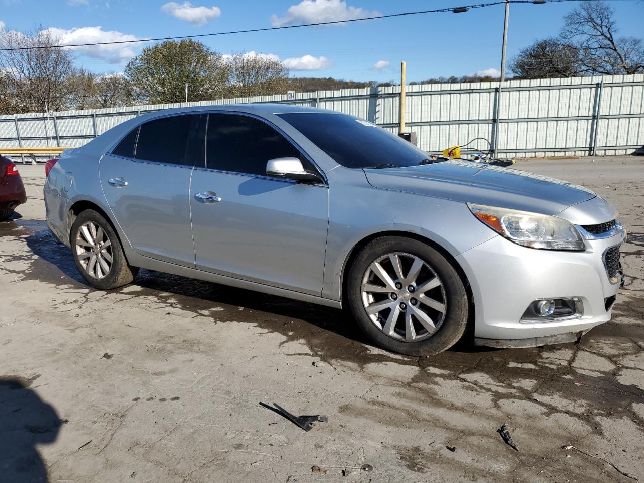 2016 Chevrolet Malibu - Image 4