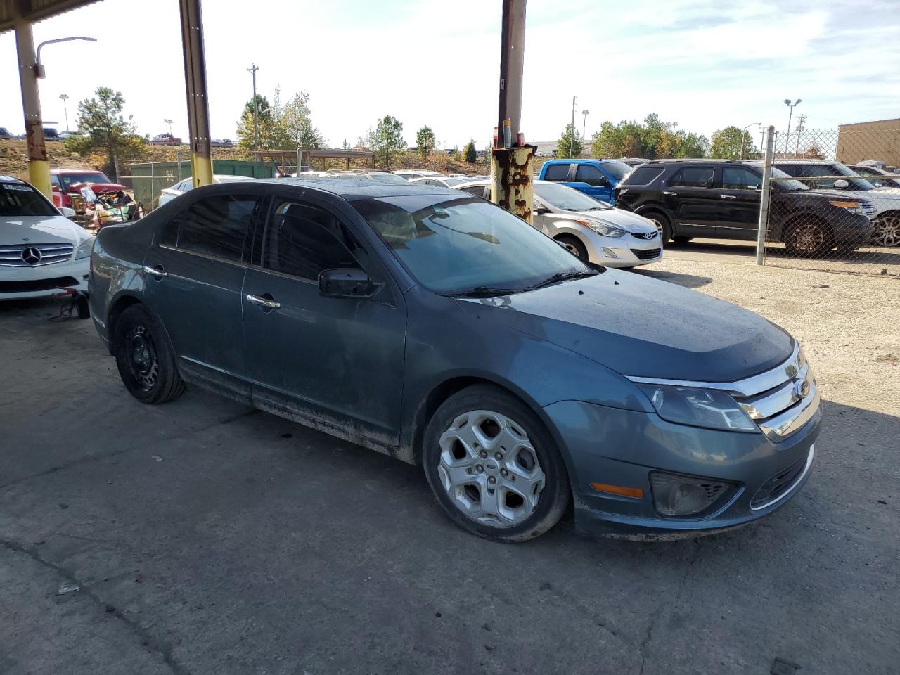 2011 Ford Fusion - Image 4