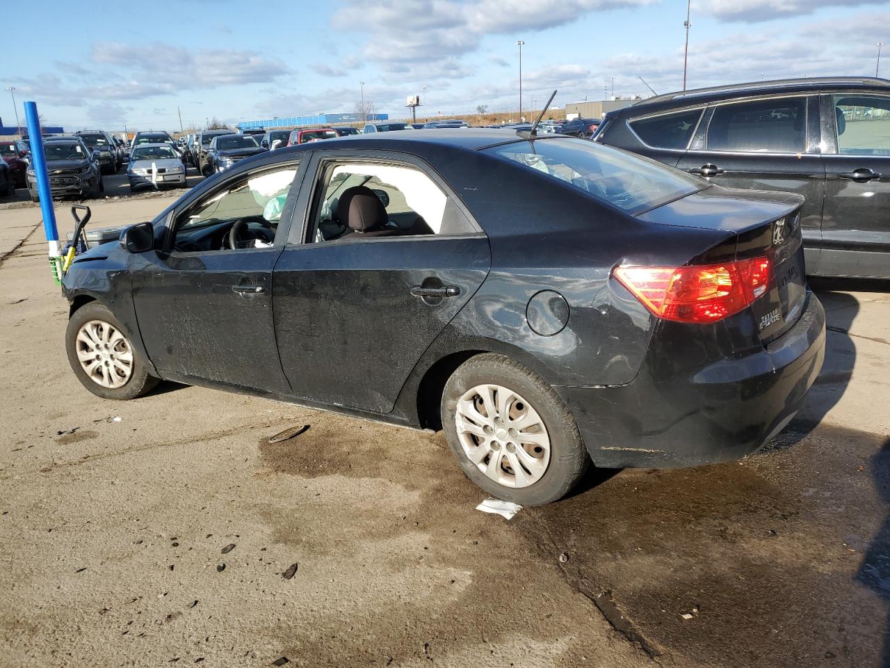 2013 Kia Forte - Image 2