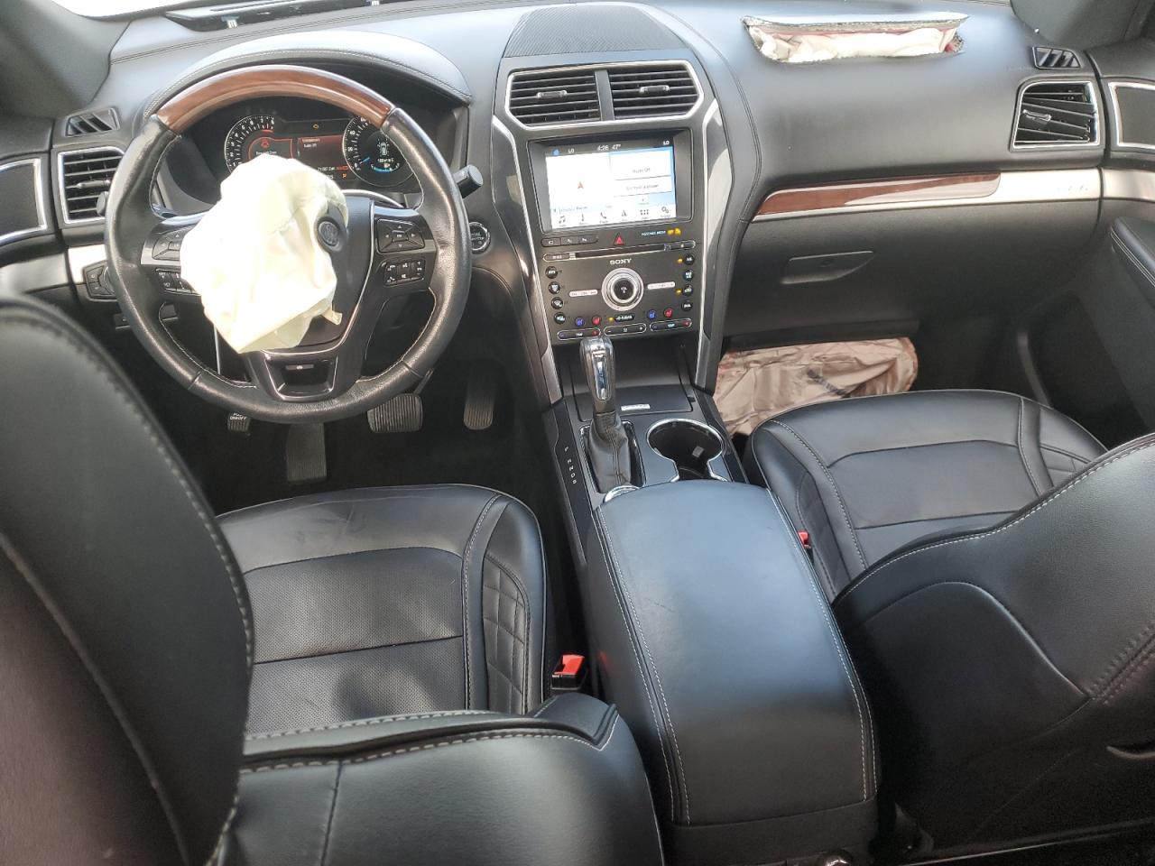 2018 Ford Explorer - Image 8