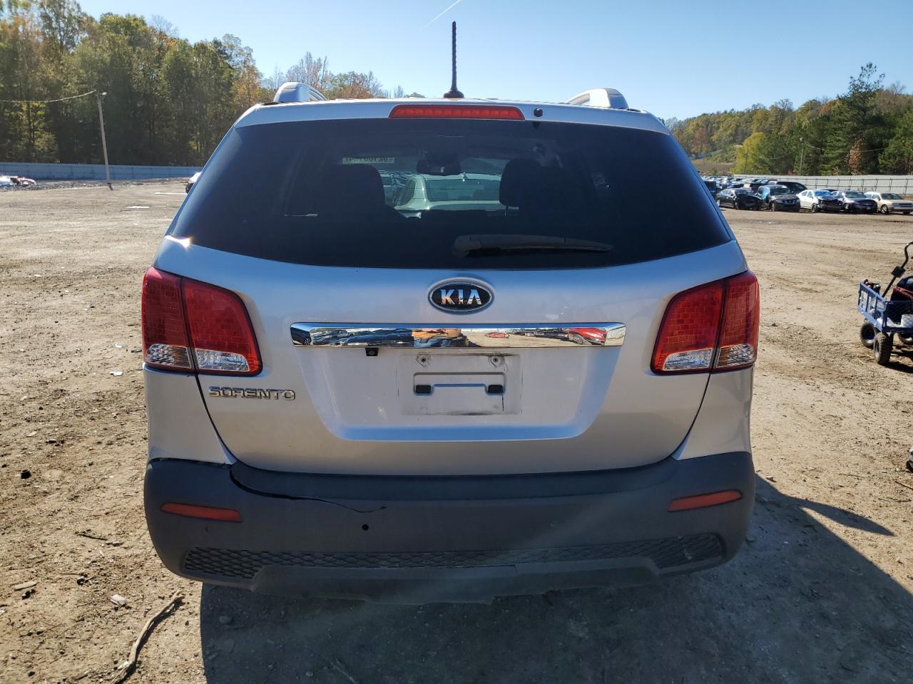 2011 Kia Sorento Base VIN: 5XYKT4A14BG094296 Lot: 82185164