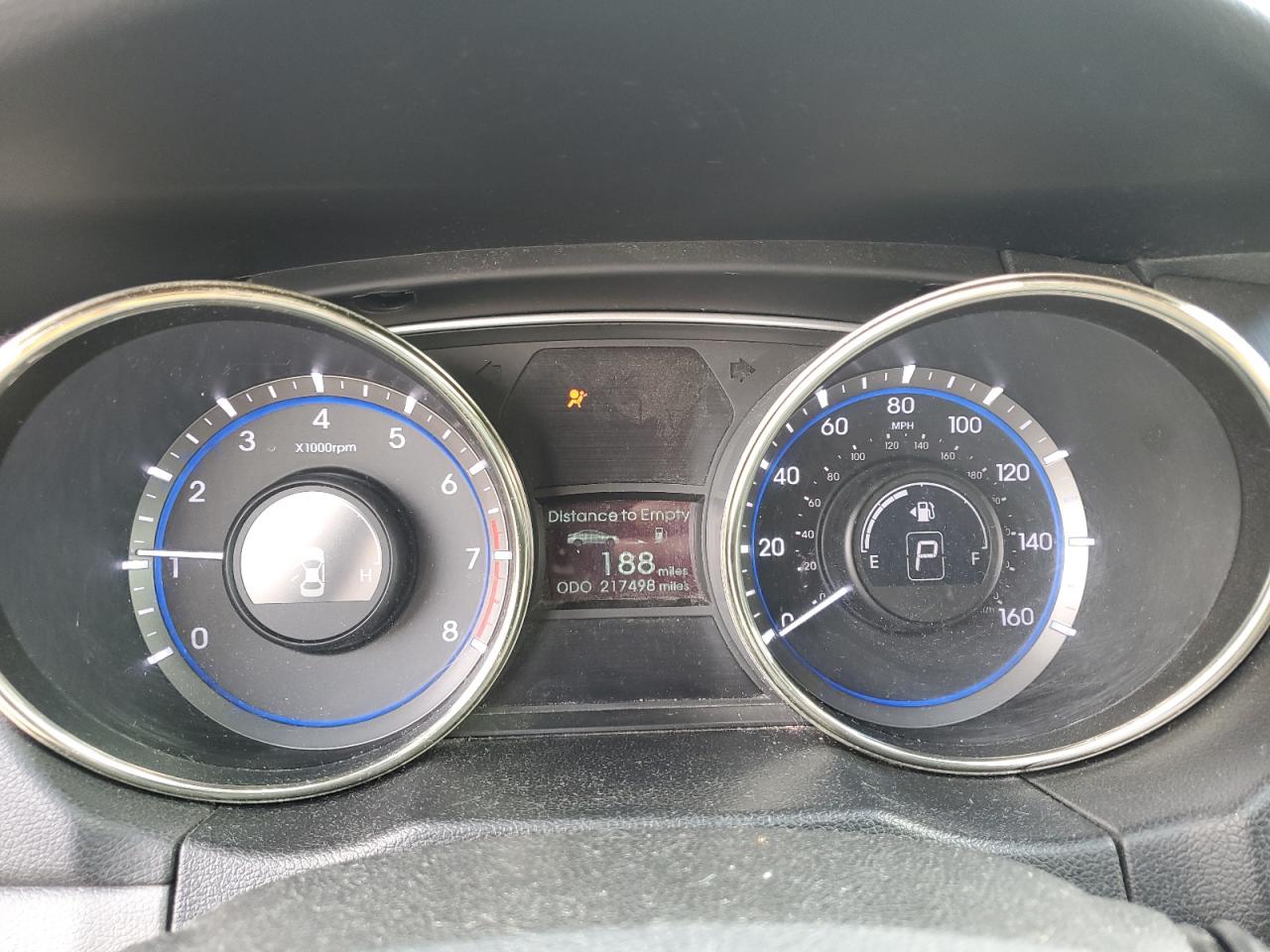 2011 Hyundai Sonata - Image 9