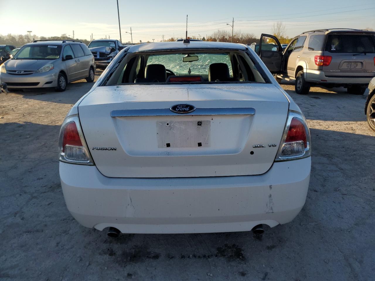 2009 Ford Fusion - Image 6