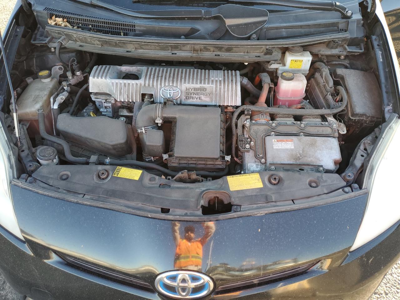 2012 Toyota Prius - Image 11