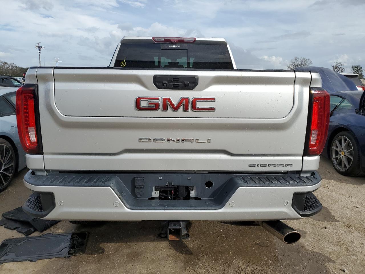 2022 GMC Sierra K2500 Denali VIN: 1GT49RE73NF171752 Lot: 78790904