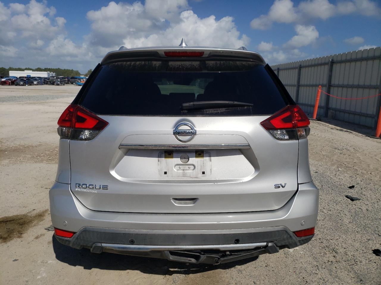 2019 Nissan Rogue S VIN: KNMAT2MT1KP522335 Lot: 79403144