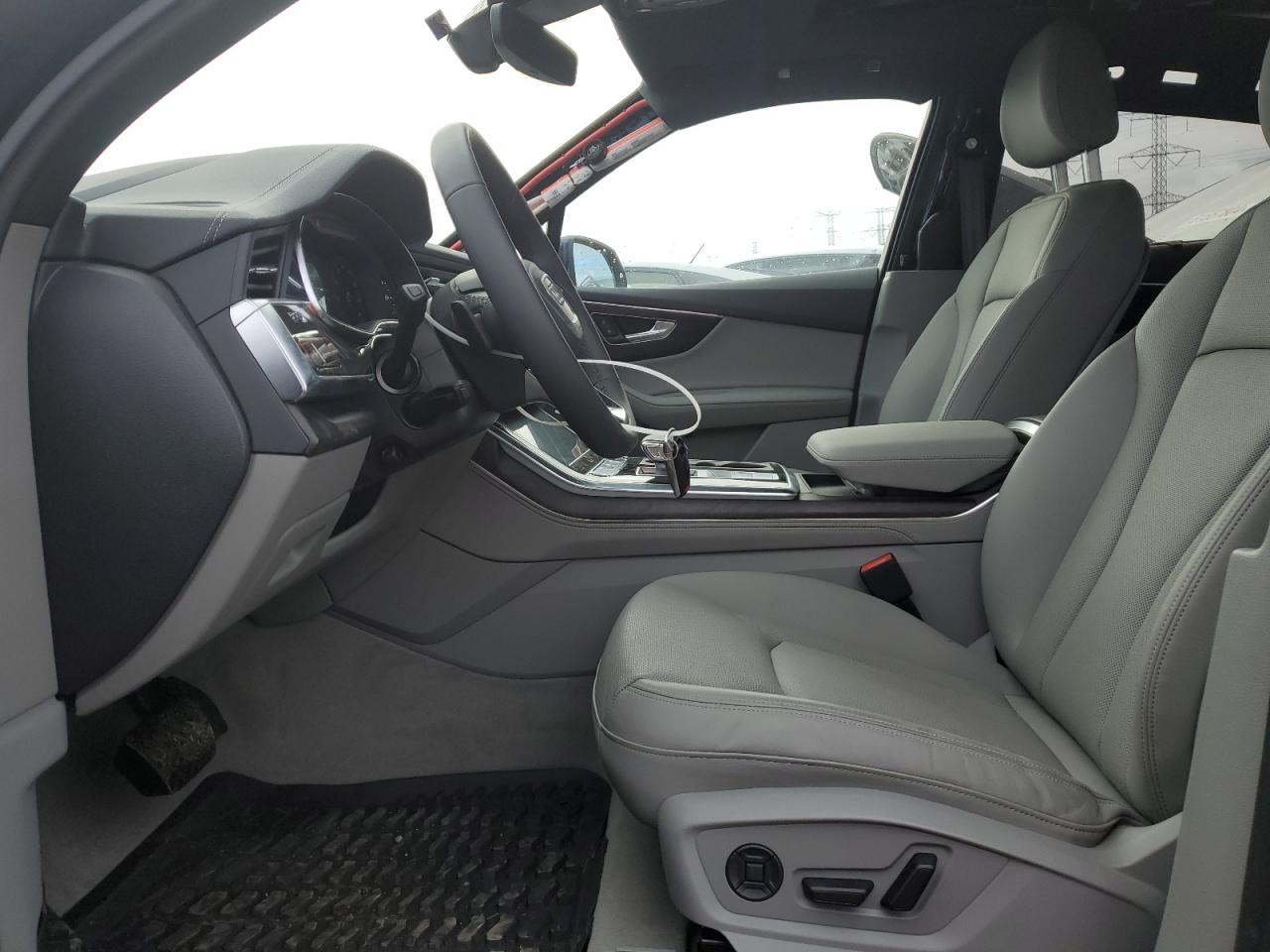 2024 Audi Q7 - Image 7