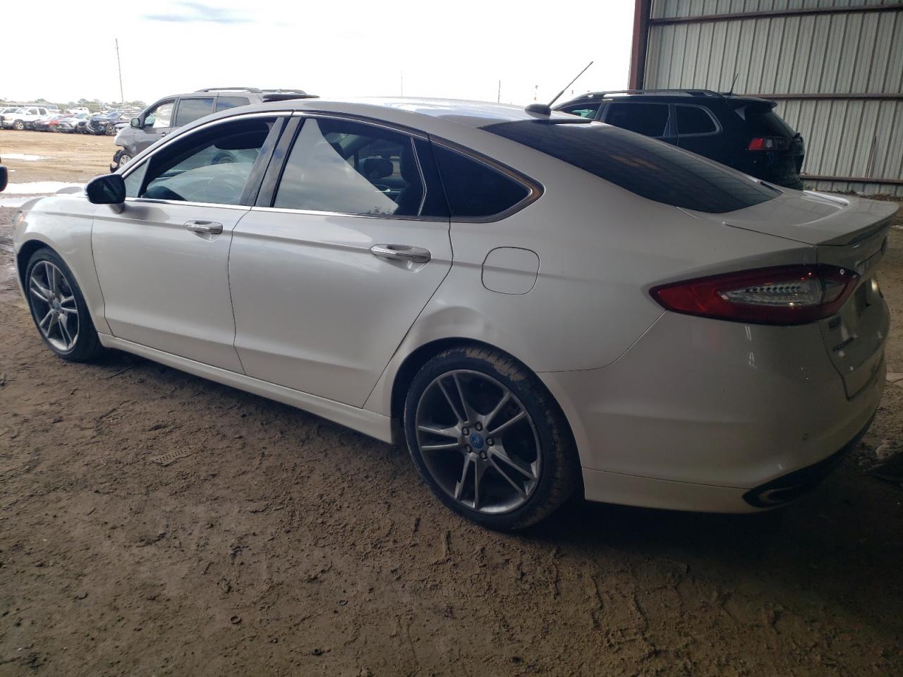 2013 Ford Fusion - Image 2