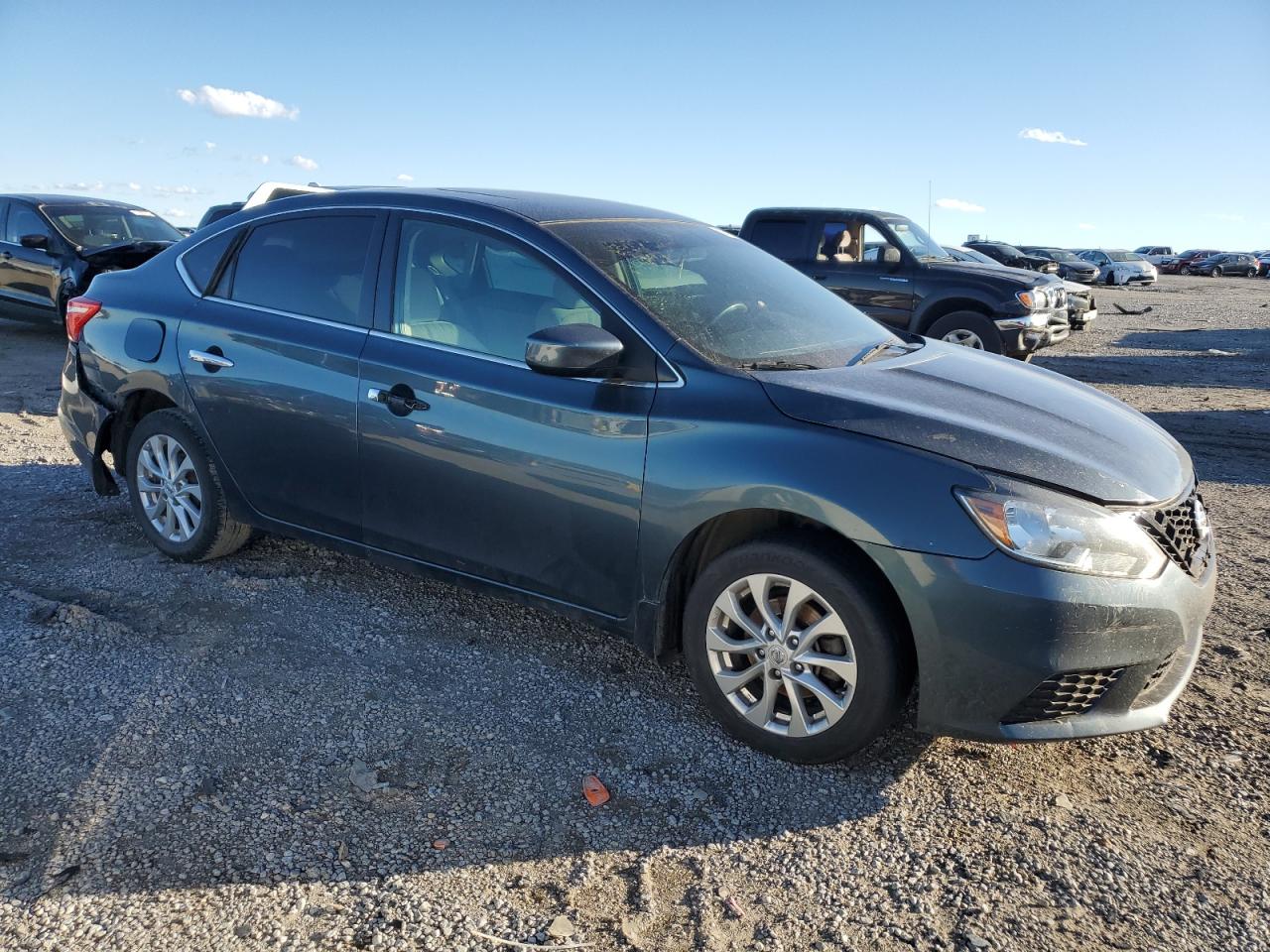 VIN 3N1AB7AP1GY330008 2016 NISSAN SENTRA no.4