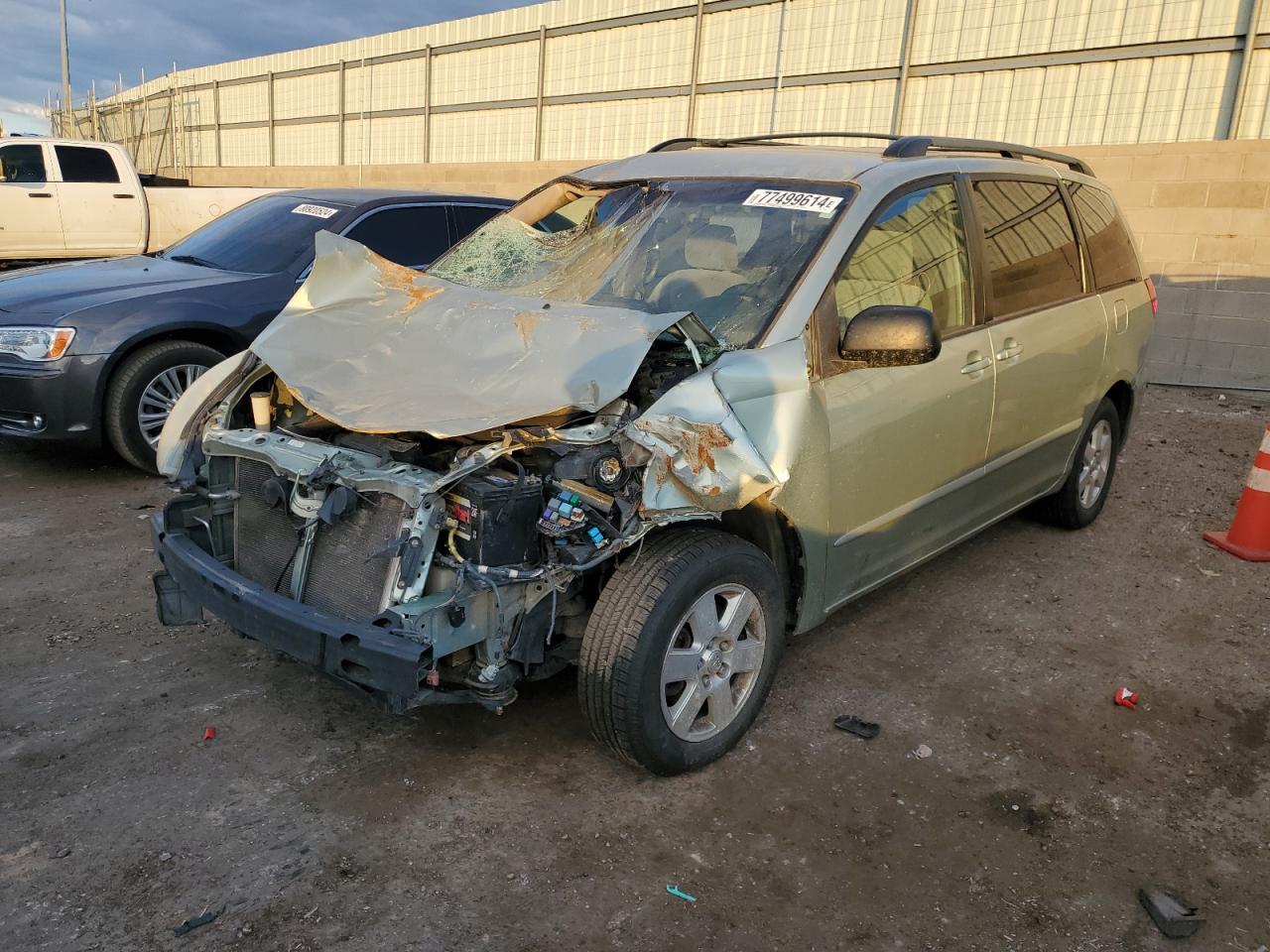 2006 Toyota Sienna - Image 1