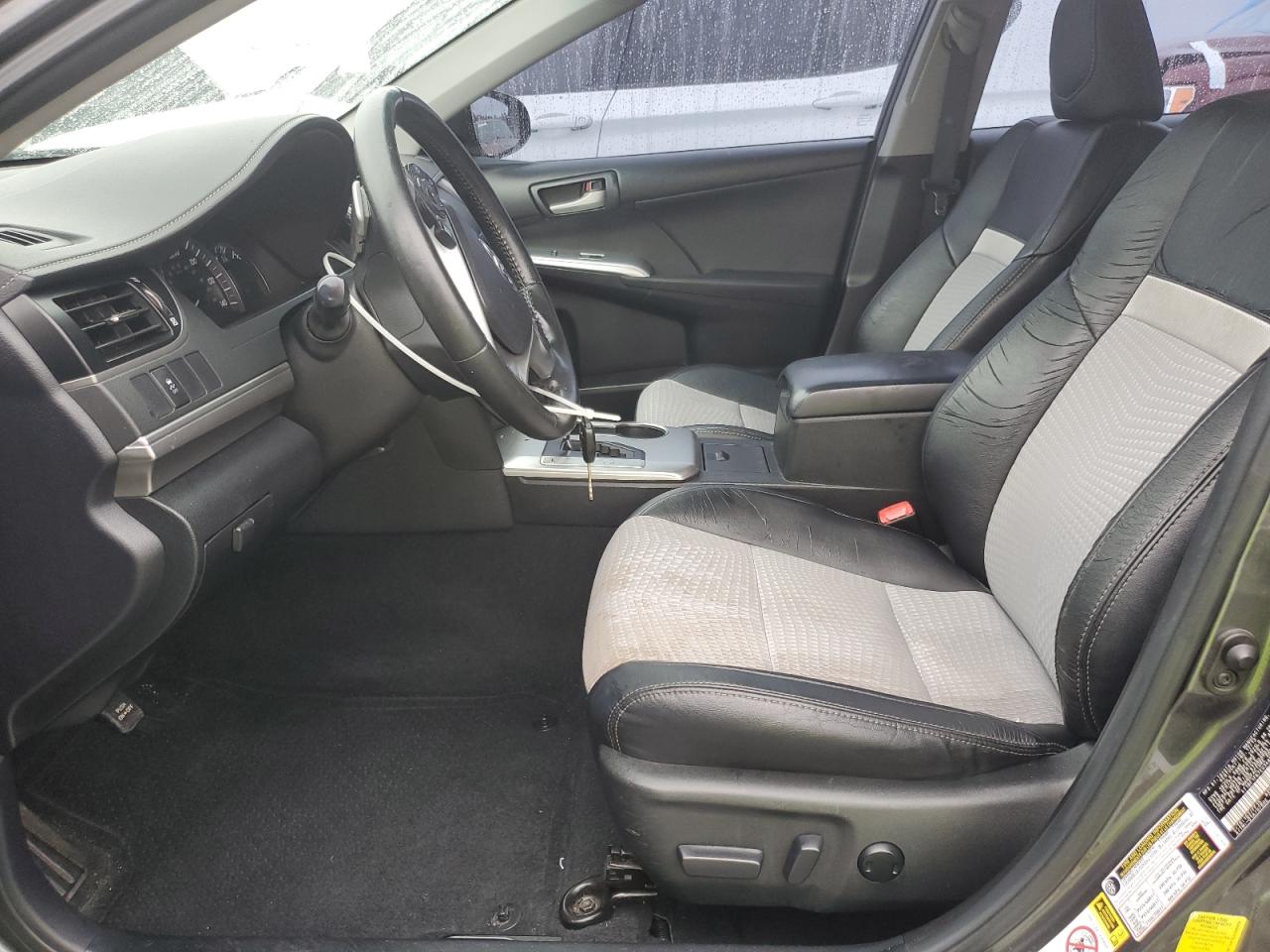 2014 Toyota Camry - Image 7