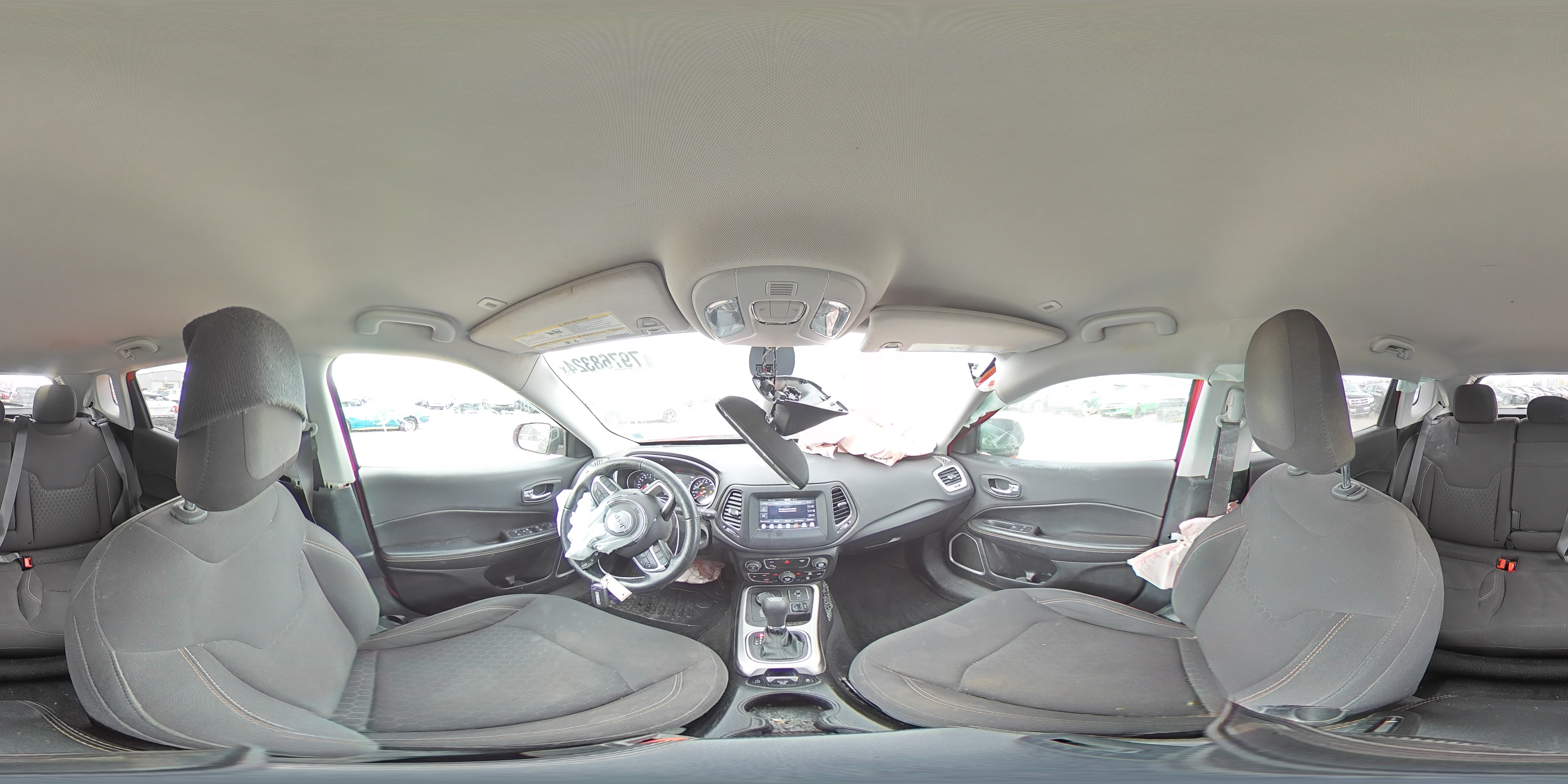 2018 Jeep Compass - Image 14