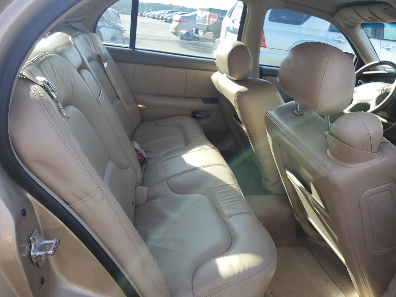 2005 Buick Park Avenue - Image 10