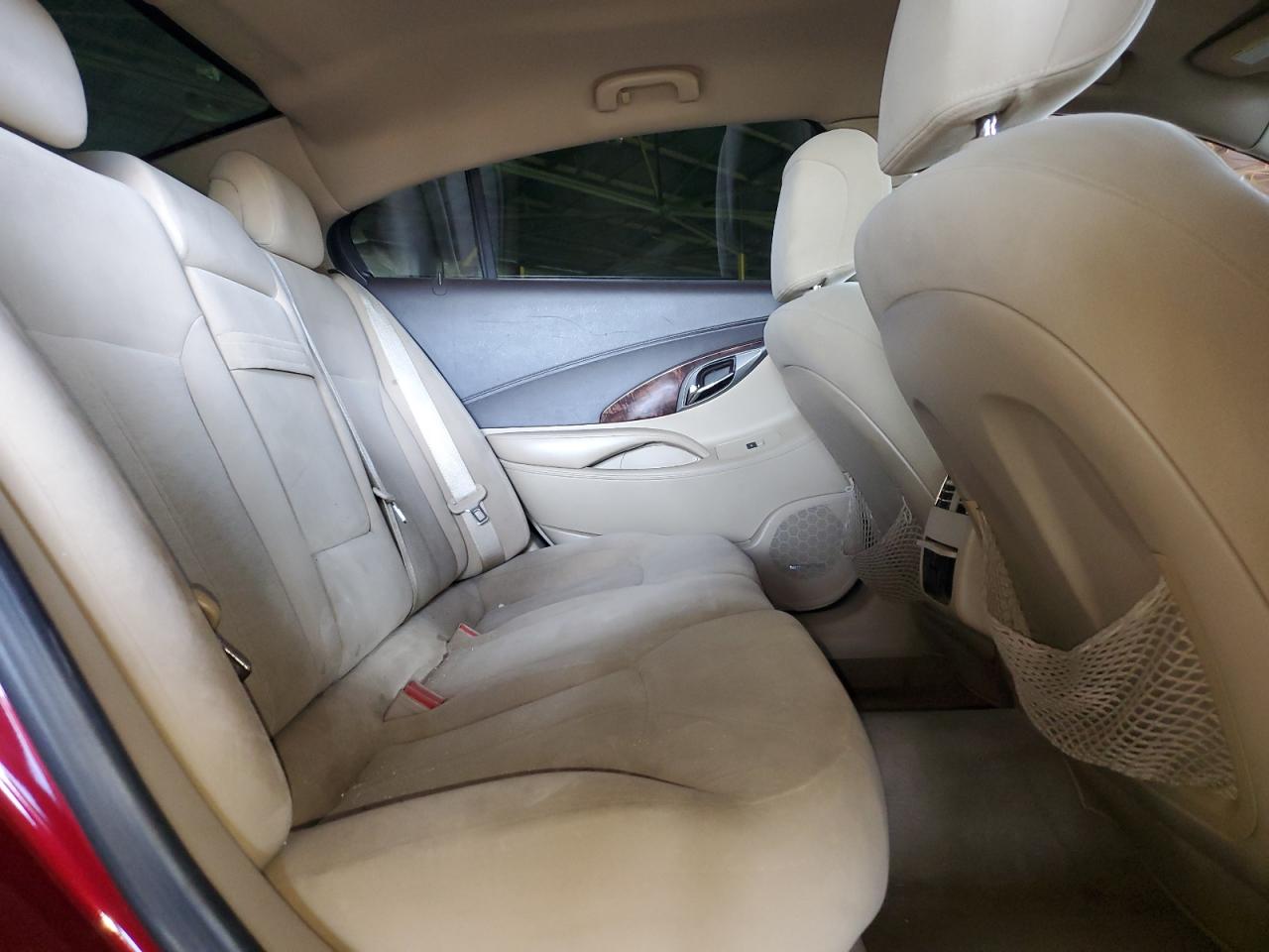 2010 Buick LaCrosse - Image 10