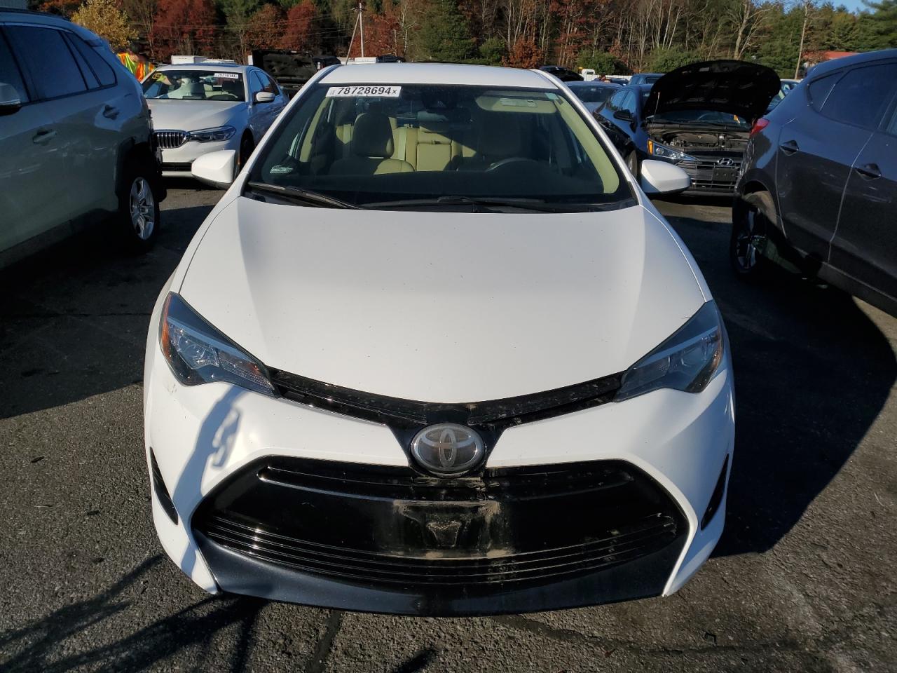 2018 Toyota Corolla - Image 5