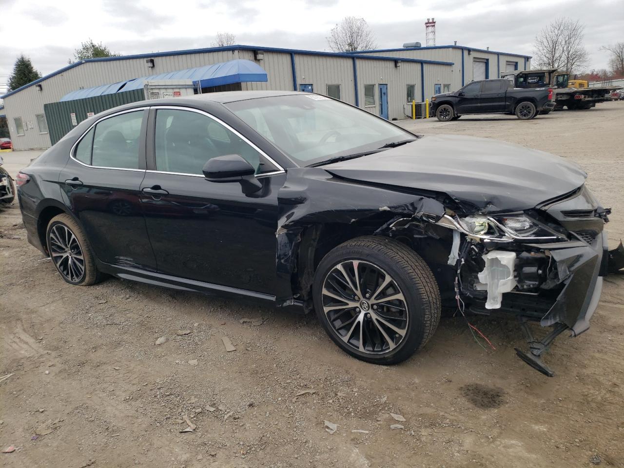 2018 Toyota Camry - Image 4