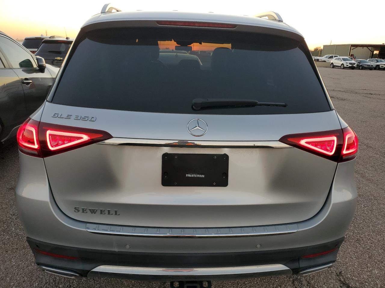 2020 Mercedes-Benz GLE - Image 6