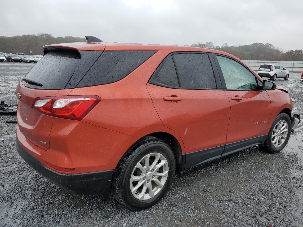 2020 Chevrolet Equinox - Image 3
