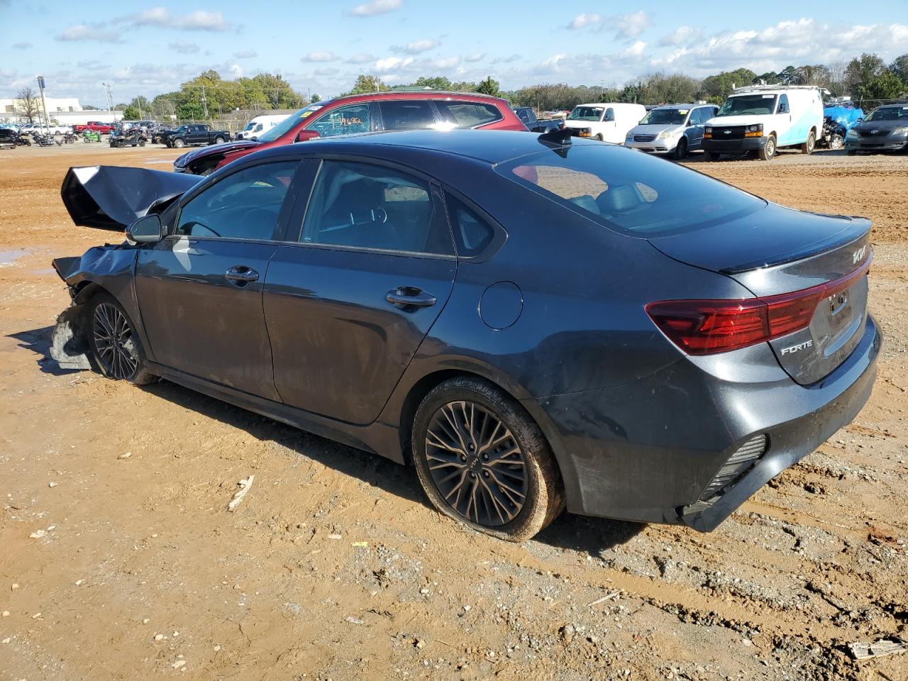 2024 Kia Forte - Image 2