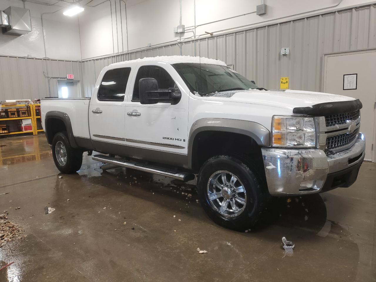 2009 Chevrolet Silverado - Image 4