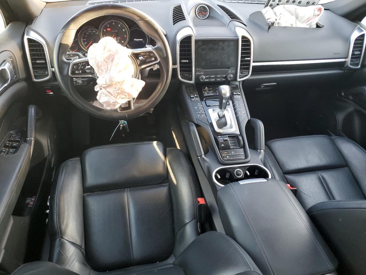 2018 Porsche Cayenne - Image 8
