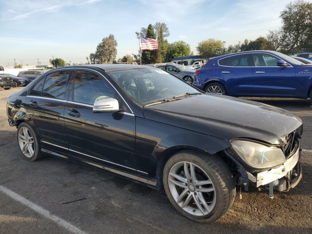 VIN WDDGF4HB2ER306961 2014 MERCEDES-BENZ C-CLASS no.4