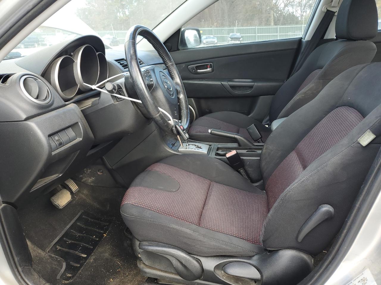2004 Mazda 3 - Image 7