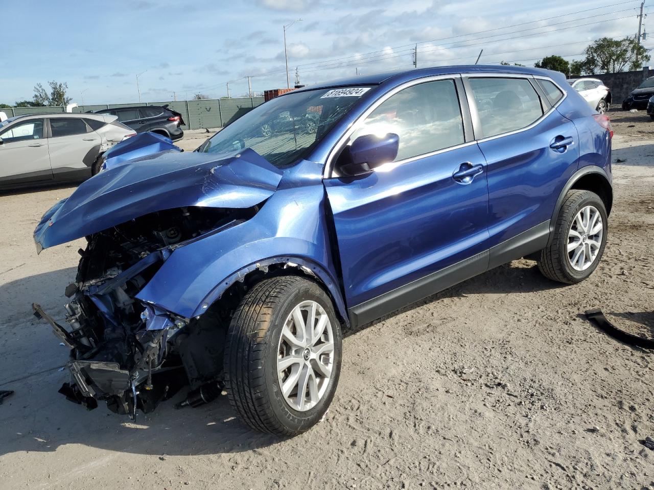 2021 Nissan Rogue - Image 1