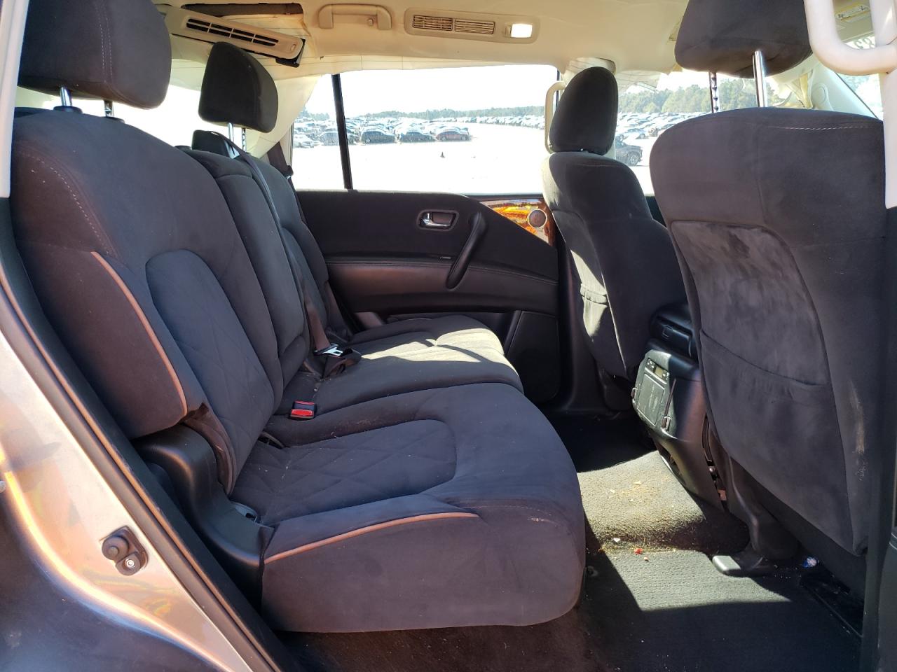 2019 Nissan Armada - Image 11