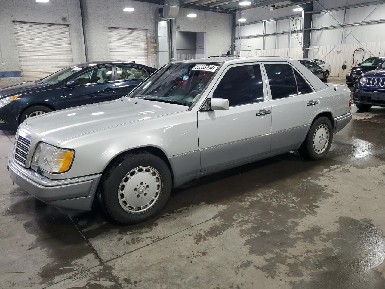 1995 Mercedes-Benz E 320 Base for Sale in Ham Lake, MN - Rear End