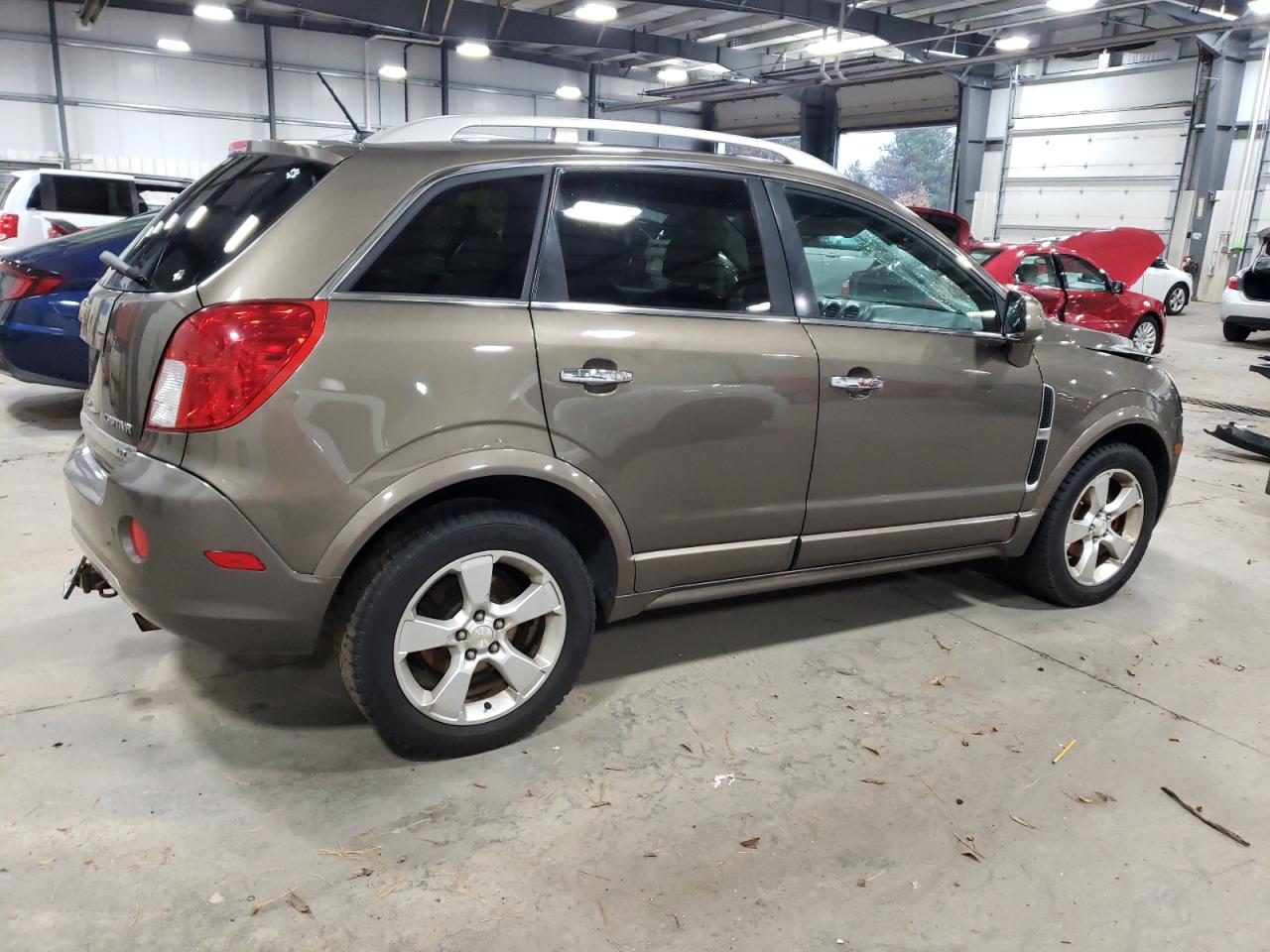 2014 Chevrolet Captiva - Image 3