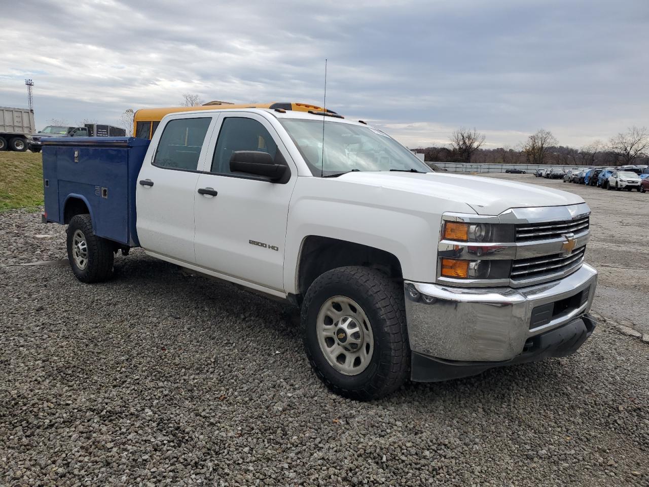 2015 Chevrolet Silverado - Image 4