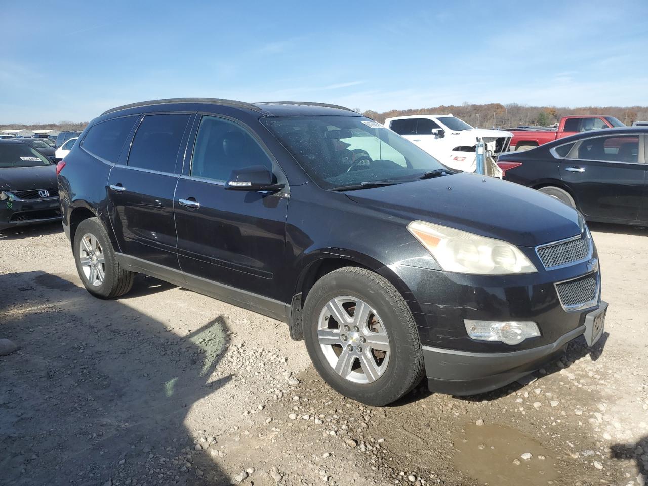 2011 Chevrolet Traverse - Image 4