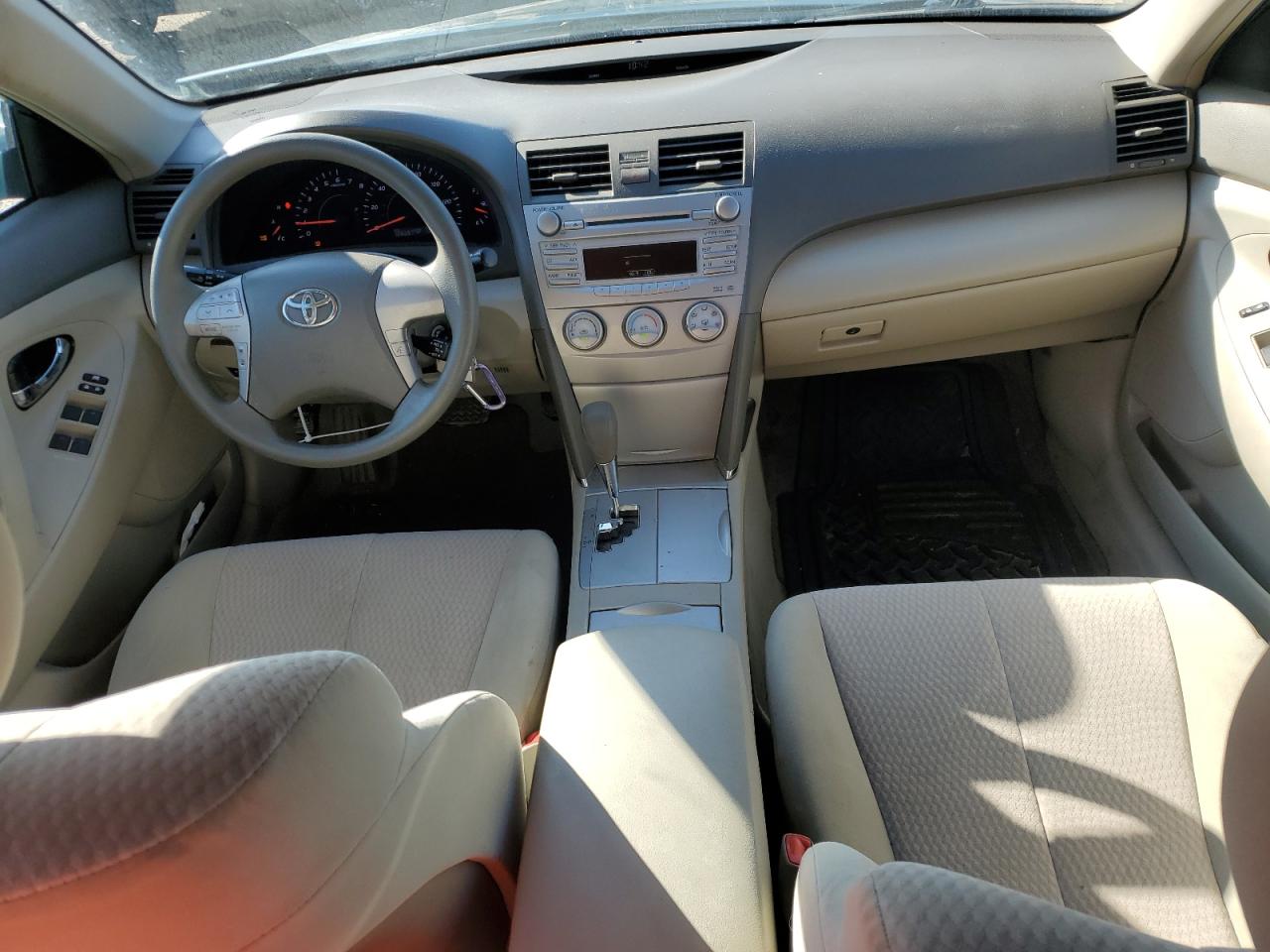 2011 Toyota Camry - Image 8