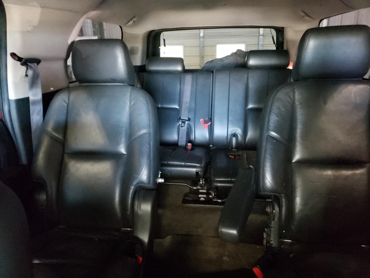 2014 Chevrolet Suburban C1500 Lt VIN: 1GNSCJE00ER201390 Lot: 68724205